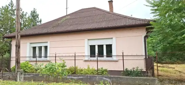 Eladó családi ház, Boconád 3 szoba 130 m² 21.9 M Ft