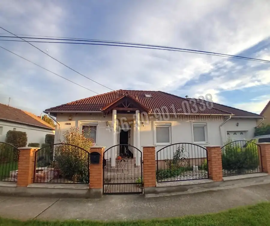eladó családi ház, Lőrinci